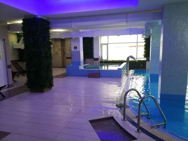 Отель Hotel Nevis Wellness & SPA Орадя-26